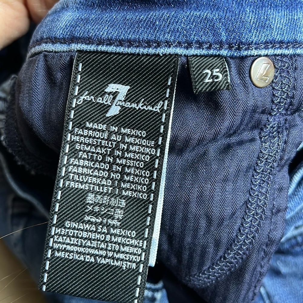 7 For All Mankind Distressed Skinny Jeans - 25 - Picture 10 of 13